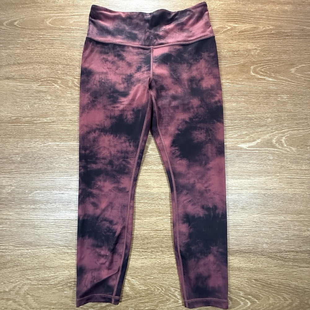 Athleta Elation 7/8 Tight Leggings Women M Burgundy Tie Dye Yoga Athletic